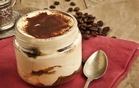 Ricetta Tiramisù con i Pavesini Il Club delle Ricette