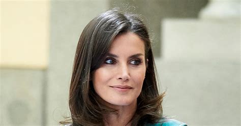 Los diseños que confirman el idilio entre Letizia y Pertegaz