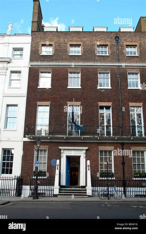 Chatham House St Jamess Square London The Home Of Three British