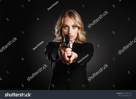 1 998 Sexy Blonde Girl Holding A Gun Images Stock Photos Vectors Shutterstock