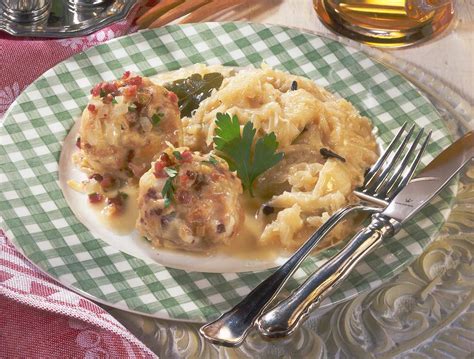 Tiroler Speckknödel Das Einfache Rezept Liebenswert Magazin