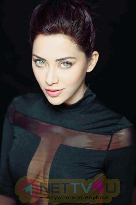 Actress Angela Krislinzki Hot And Sexy Photoshoot 476613 Galleries HD Images