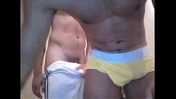 Pareja Gay Atrapada En La Cam En Vivo XVIDEOS