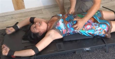 45 Years Old MILF Lisane Is Extremely Ticklish All Over Upperbody