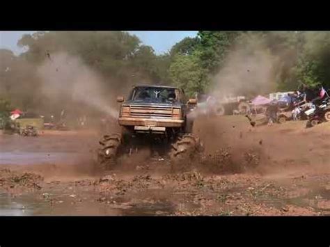 Dirt Boss Getting It Trucks Gone Wild Louisiana Mud Fest King Of