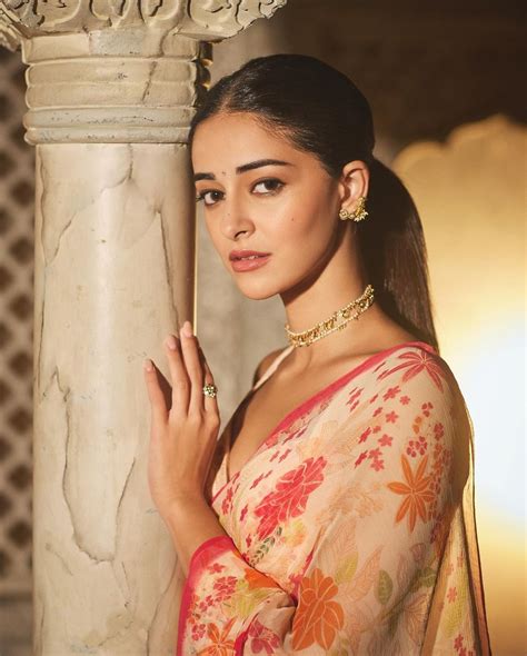 Ananya Panday R Ananyapanday