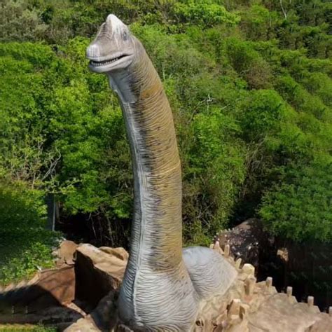 Parque A Maior R Plica De Dinossauro Da Am Rica Latina Aberto A