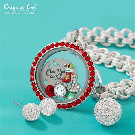 Origami Owl Thunder Bay Catherine Knight Team Leader #200415881 added a