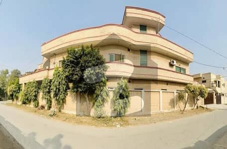 Kanal Corner House Park Facing Triple Story House For Sale Johar