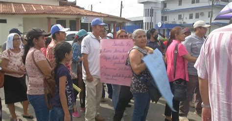 Falta De Agua Residentes De Santa Fe En Veraguas Protestan Por Falta