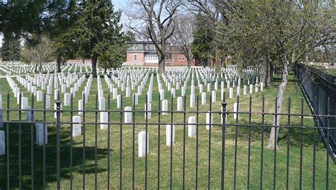 Fort McPherson National Cemetery Maxwell TracesOfWar Nl