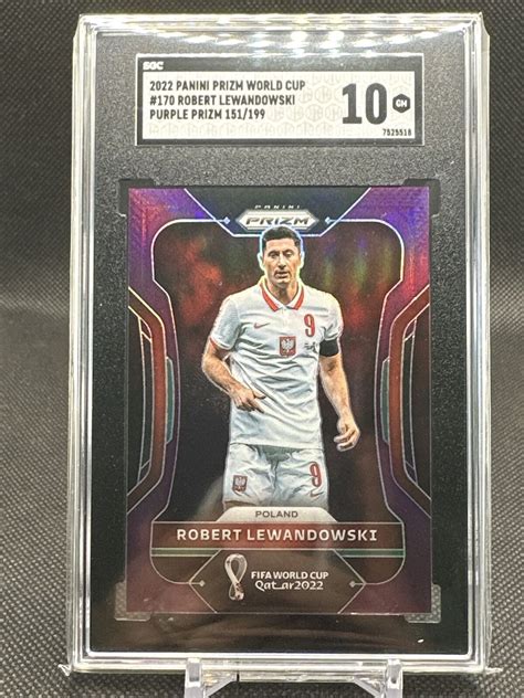 Panini Prizm World Cup Robert Lewandowski Purple Prizm Sgc