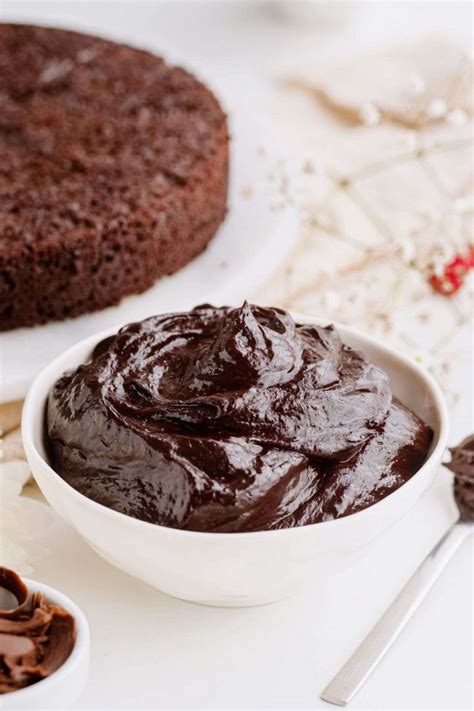 Avocado Chocolate Frosting So Fudgy Easy Texanerin Baking