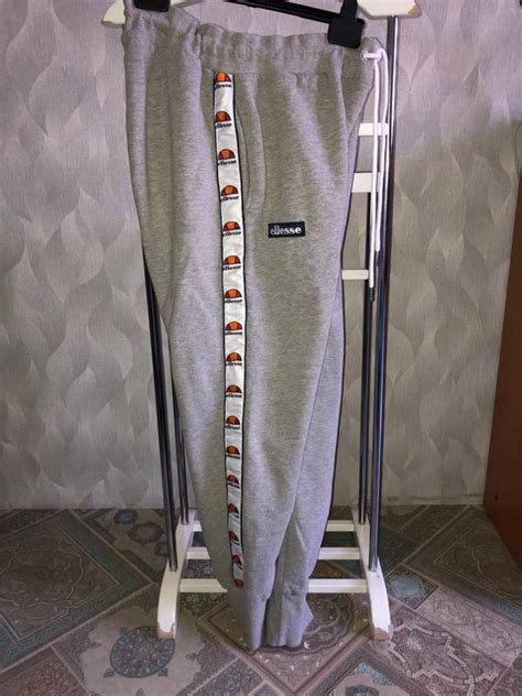 Штаны Ellesse на лампасах: цена 700 грн - купить Спортивная одежда ...