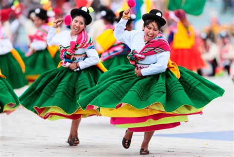 Festival Internacional De Música Y Danza Andina En Cali Colombia