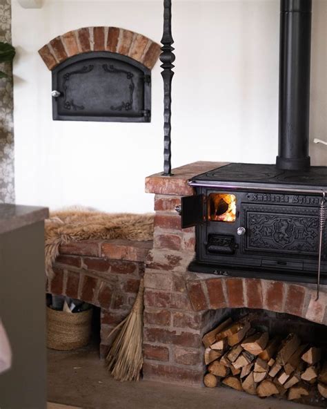 Aesthetic Fireplace Coal Wood Burner Stove With Side Oven Farmhouse Indoor Fire Pit Wood Burner