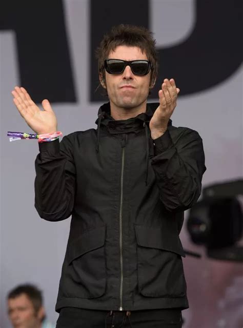 Liam Gallagher Tweets F Oasis And Brands Brother Noel A Potato In