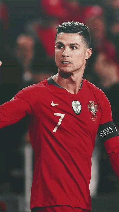 Download Cristiano Ronaldo Wallpaper Images Photos Hd For Free Foto