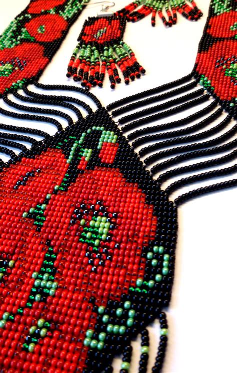 What is beadwork? — Ta Meu Bem