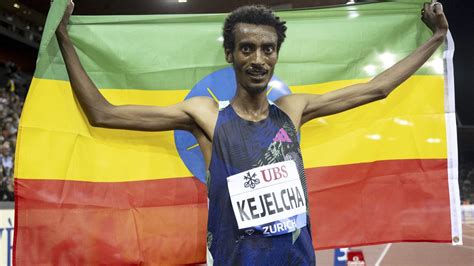 Ethiopian Runner Yomif Kejelcha Breaks Men S Half Marathon World Record