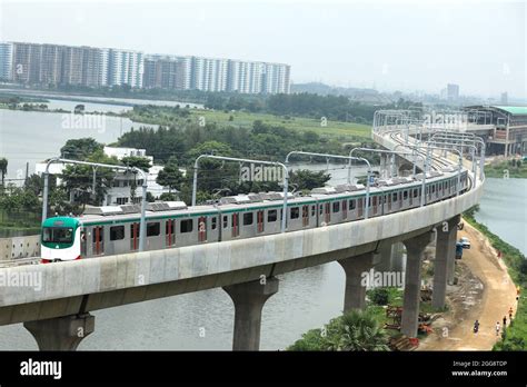 Dhaka metro rail hi-res stock photography and images - Alamy