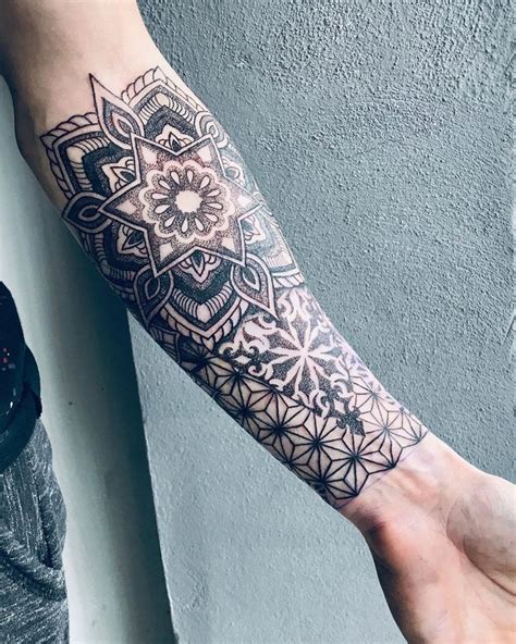 60 Mesmerizing Mandala Tattoo Design Ideas | Geometric mandala tattoo ...