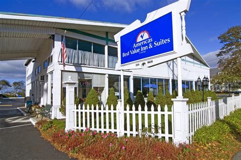 Americas Best Value Inn & Suites Hyannis, MA - See Discounts