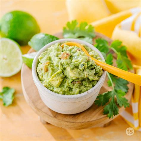 Si Si Cilantro Guacamole 🥑 In 2022 Guacamole Mix Fresh Guacamole Recipes