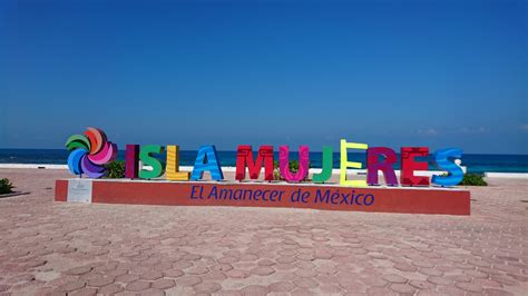 2 days in Cancún – Isla Mujeres and Playa Delphines – Follow Summer