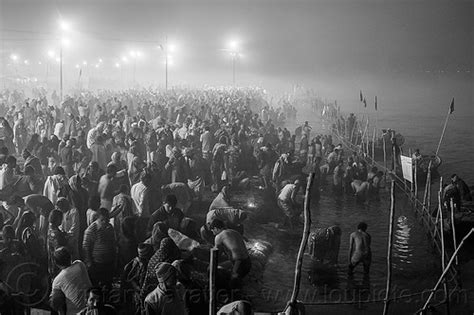 Huge Crowd of Hindu Pilgrims Taking Holy Bath in the Ganges River at ...