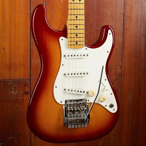 Fender 1983 Dan Smith Era Stratocaster Sienna Sumburst Max Guitar