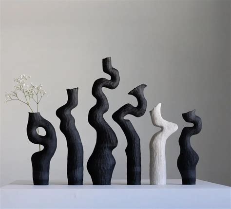 Landscaping Human Form – Ceramic Sculpture by Kerryn Levy | OEN