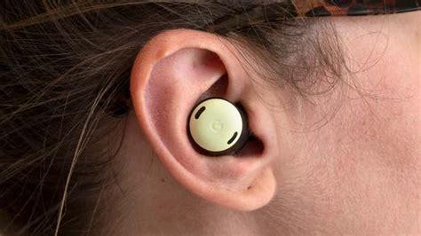 Experimental Earbuds Can Detect Ear Infections With A Chirp