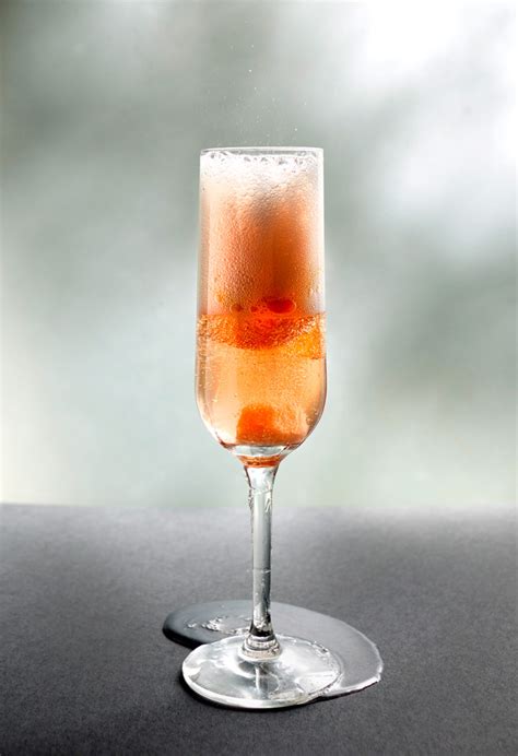 Cocktail Quickie: Rosé “Champagne” Cocktail