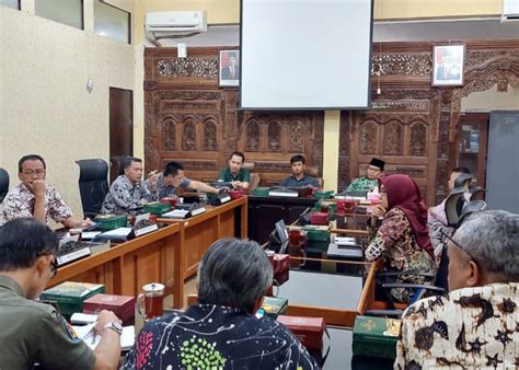 Dihadiri Menteri Pornas Korpri Xvi Jateng Resmi Dibuka Ganjar Ajak