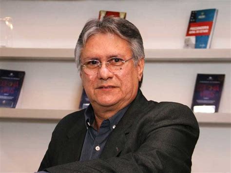 Joao Ribeiro É Diretor De Uma Empresa - João Ribeiro é novo gestor da Imprensa Oficial do Amazonas - RealTime1