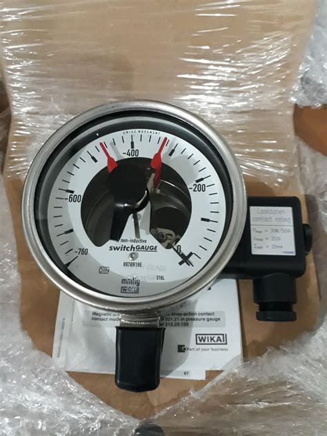 WIKA 75010902 Wika Switch GAUGE PGS23 100 160 Pressure Gauge With