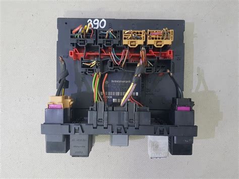 ELEKTRONIKA MODUL VW CADDY 03 10 3C8937049D F005V00744