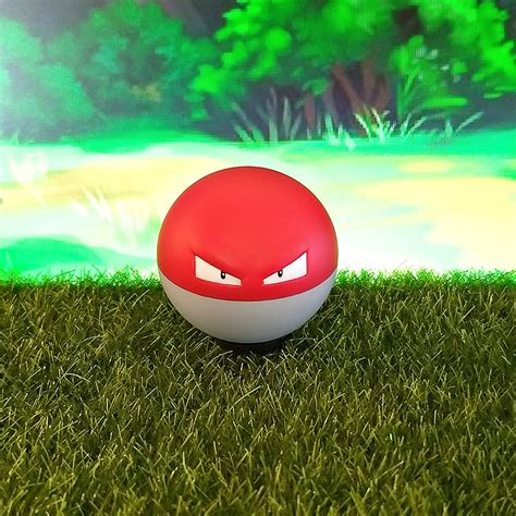 Pokemon Voltorb