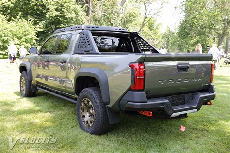 Toyota Tacoma Double Cab Pictures