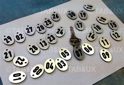 Номерки для ключей изготовление, изготовление табличек, фотографии ...