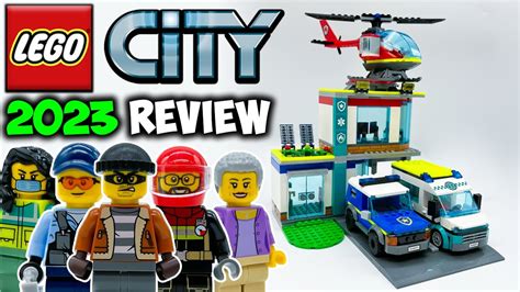 2023 LEGO City Emergency Vehicles HQ EARLY Review! LEGO Set 60371 ...