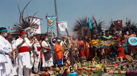 Danzantes Celebran Fundación México Tenochtitlán En Zócalo N