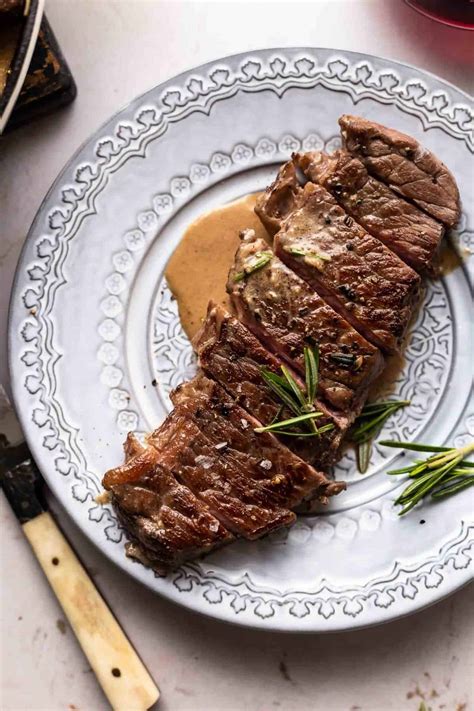 Garlic Rosemary Steak With Sherry Cream Sauce Kitovet