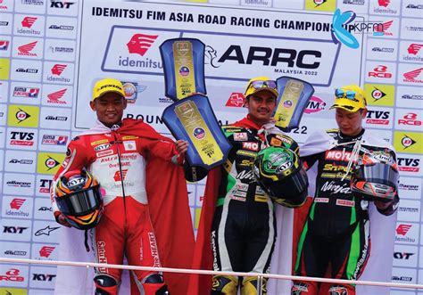 Rheza Danica Pembalap Binaan Astra Honda Motor Ahm Naik Podium Di