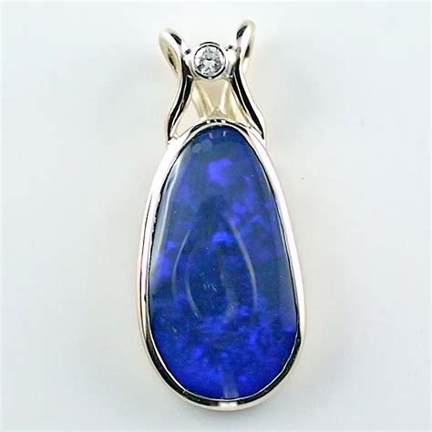 K Er Gelbgold Opal Anh Nger Mit Ct Blauen Black Crystal Opal