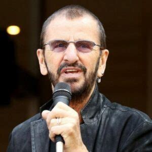 Ringo Starr- Wiki, Age, Height, Wife, Net Worth (Updated on February 2024)