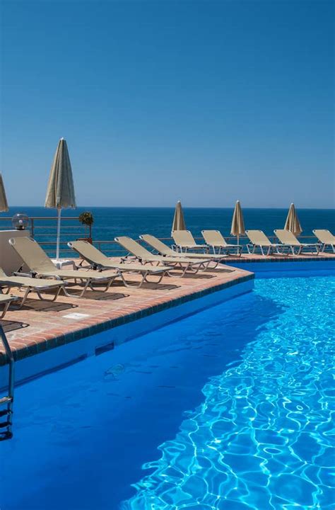 Scaleta Beach Hotel In Rethymnon Crete Loveholidays