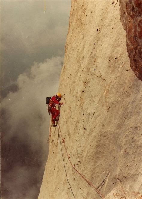 Naranjo West Face Via Rabada Navarro La Gran Travesia By