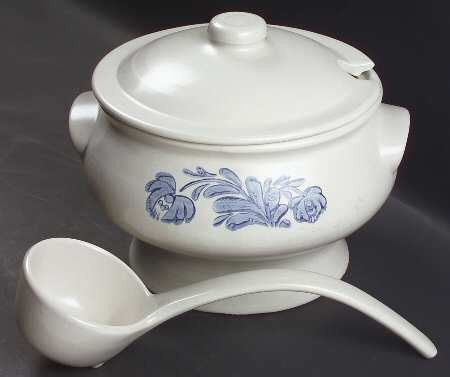 Yorktowne Tureen Lid W Ladle By Pfaltzgraff Replacements Ltd